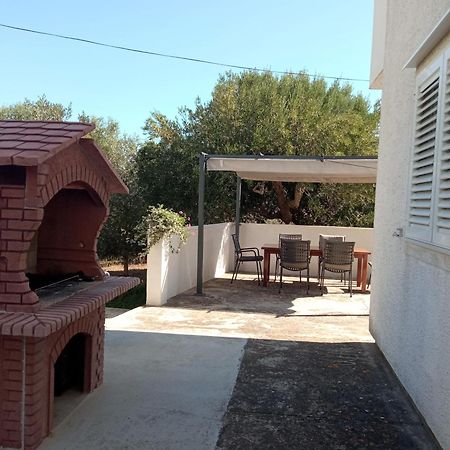 Apartman Carpe Diem Sutomiscica المظهر الخارجي الصورة